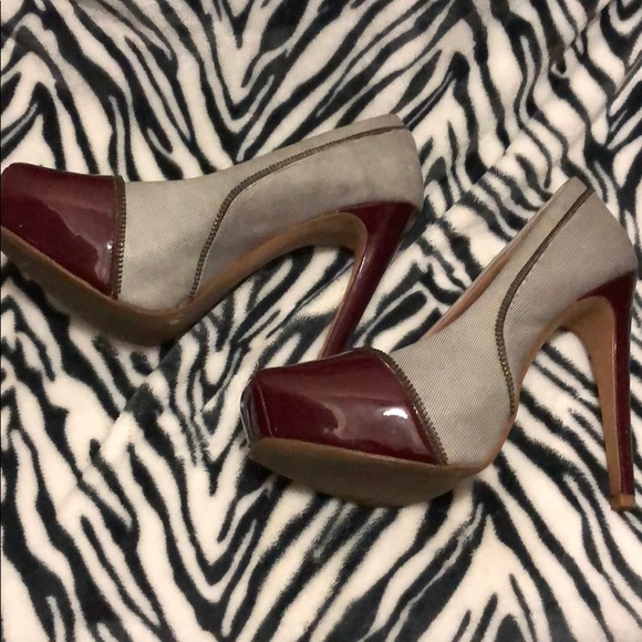 Jessica Simpson Pumps - Picture 4 of 6